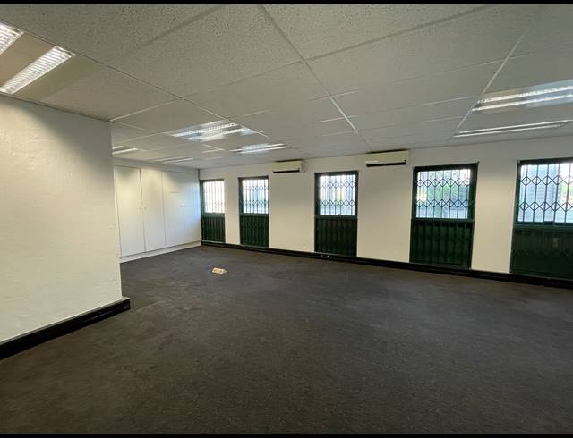 256M² OFFICE TO LET IN RIVONIA